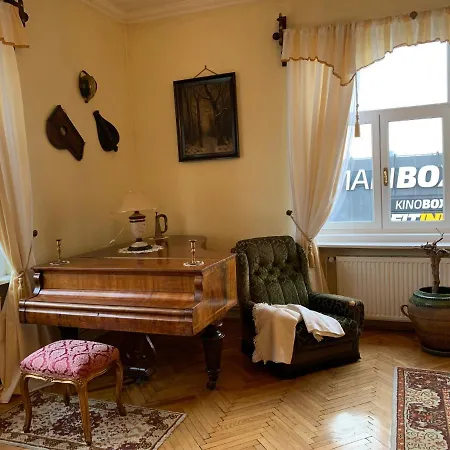 The Marchburg マリボル