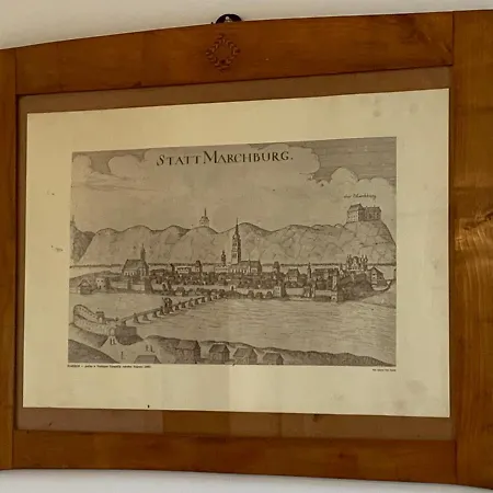 The Marchburg アパート *