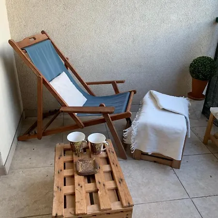 The Marchburg アパート