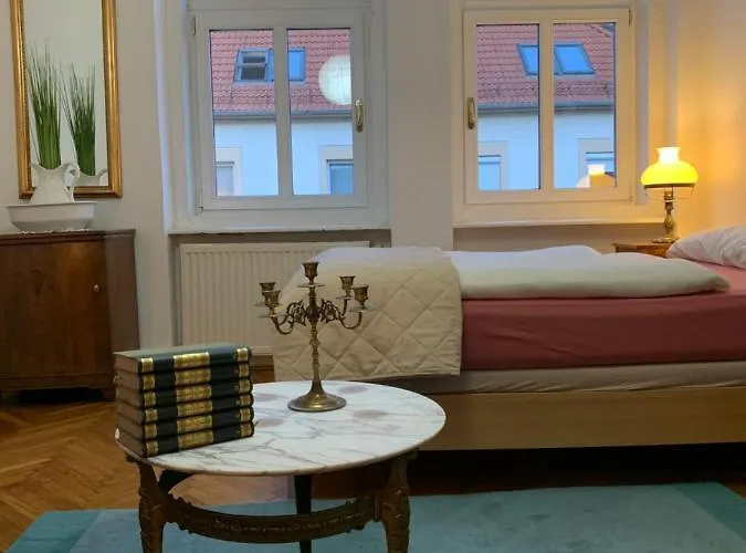 Апартаменты The Marchburg