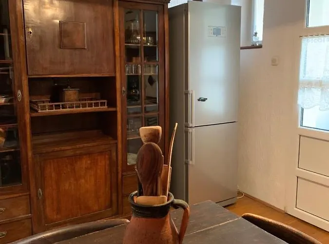 Апартаменты The Marchburg *