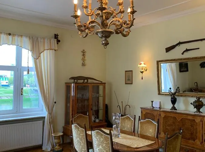 The Marchburg Апартаменты Марибор